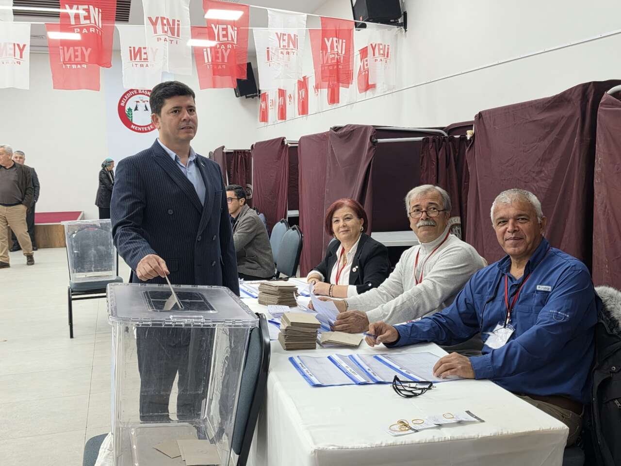Yeni Parti Muğla İl Başkanlığı Seçiminde Oy Kullanma İşlemi Başladı 1